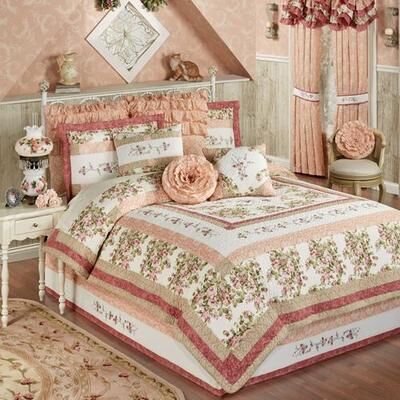 Touch of Class Daydream Quilt Bed Set Rose, Full / Double, Rose