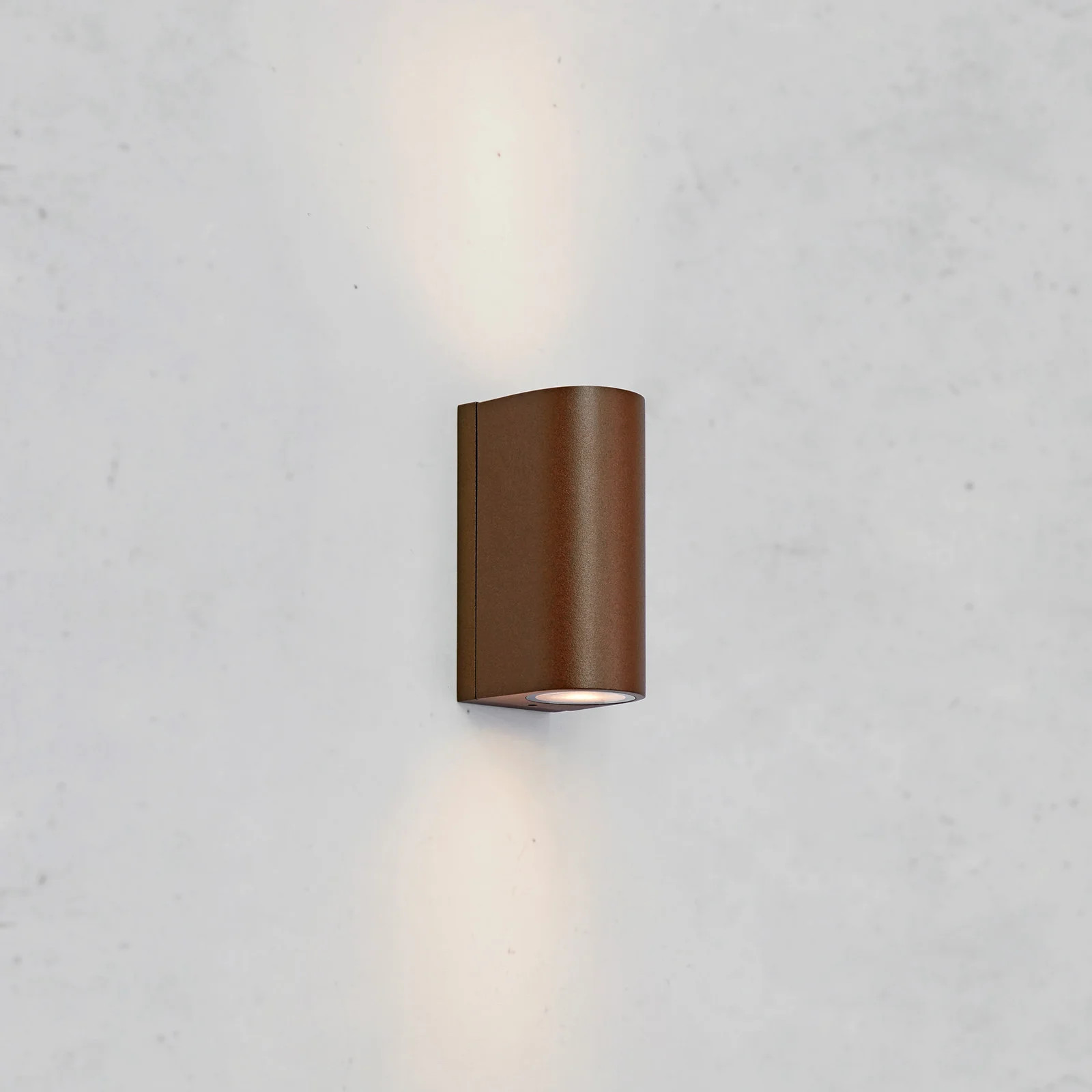 Markslöjd Alor LED buiten wandlamp, bruin, IP65, dimbaar, aluminium
