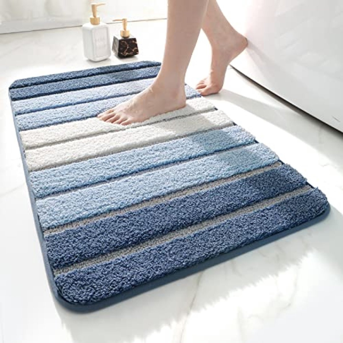 Blauwe antislip badmat van absorberend microvezel, 40 x 60 cm