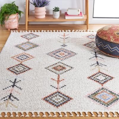 SAFAVIEH Chapel Shonda Moroccan Boho Rug