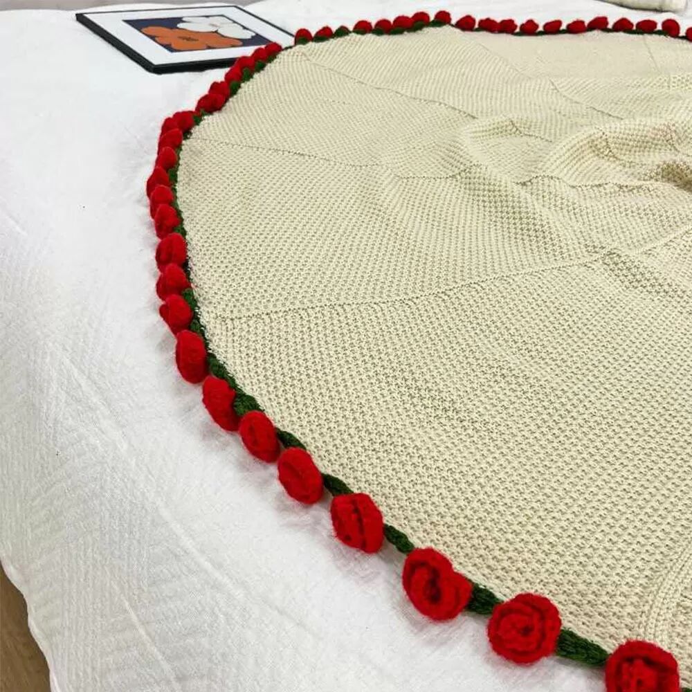 INF Rosenstrauß Decke - 52 Blumen, 80cm - Weicher Polyester Überwurf Rot