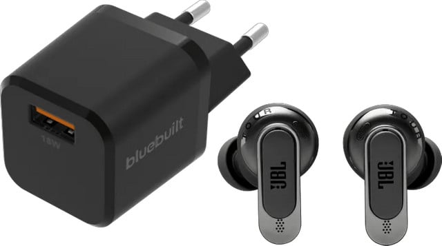 JBL Tour Pro 3 True Wireless Bluetooth Oortelefoons Zwart met BlueBuilt Quick Charge Oplader