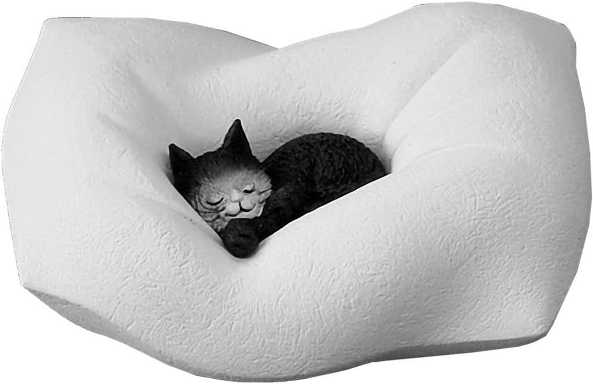 Dubout Kat Collectie Kat in mandje Decoratief beeldje voor op tafel, 11 cm