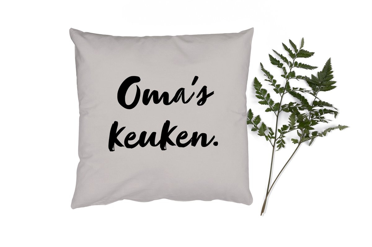 PillowMonkey Sierenkussen Oma's keuken - Taupe - 60 x 60 cm