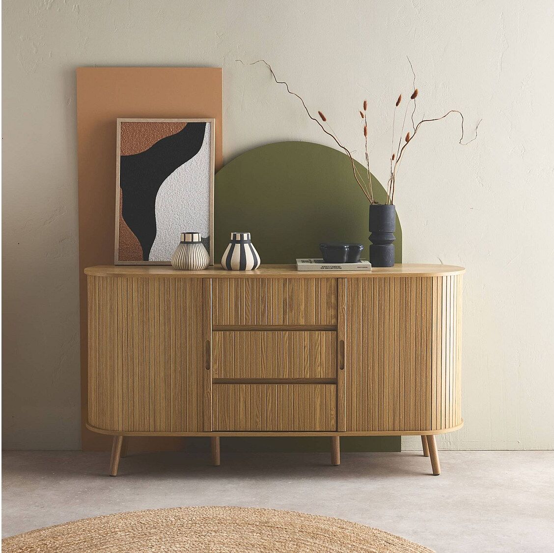 Sweeek Aparador escandinavo efecto madera ranurada con 2 puertas correderas,