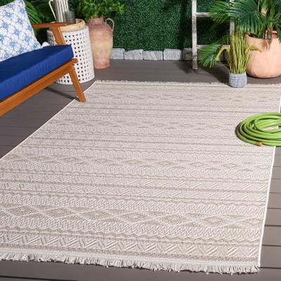 SAFAVIEH Wicker Subhra Casual Rug