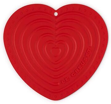 Le Creuset Cerise Heart Trivet