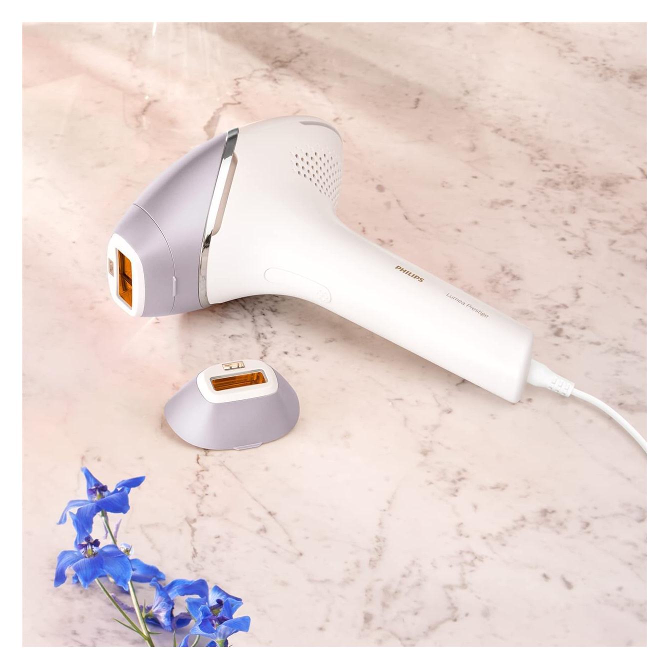Philips Lumea IPL Series 8000 (BRI944/00)