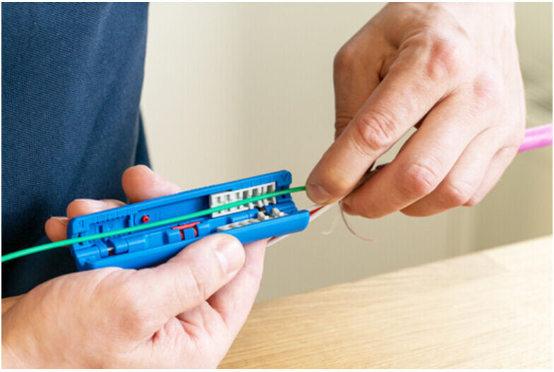 WEICON LWL Fibre Tube No. 2, Werkzeug zum Entmanteln von speziellen Buffer Tubes bei Glasfaserkabeln (10062188)