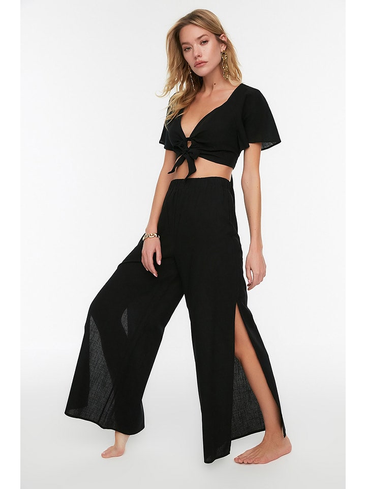 trendyol Hose in Schwarz - 40