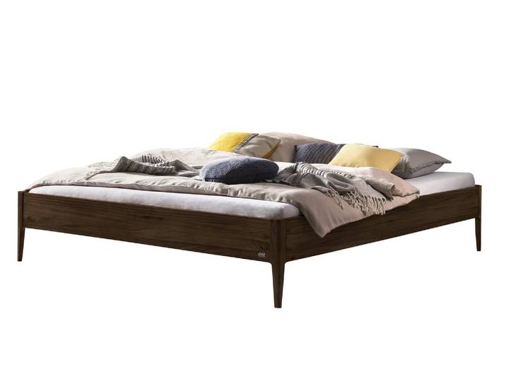 Bettgestell, Nussbaum Massivholz, Braun, 166×206 cm, Modern, Hasena