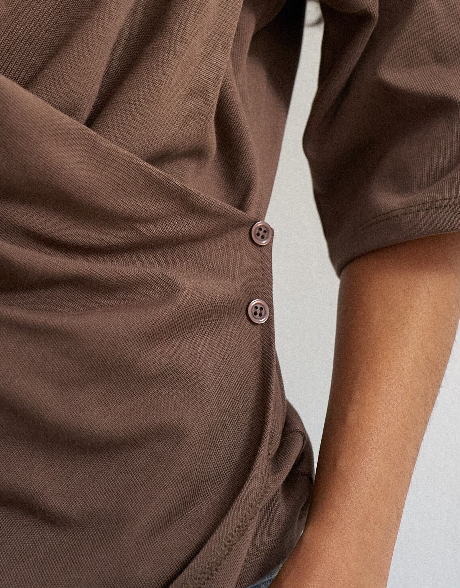 3/4-Arm-Shirt TOPSHOP "TSBETJA S/S WRAP T-SHIRT JRS", Damen, Gr. XS (32/34), braun (chocolate braun), Jersey, Obermaterial: 97% Baumwolle, 3% Elasthan, unifarben, normal, Rundhals, gerader Abschluss, Shirts 3/4-Arm-Shirt, Baumwollmischung, in Wickeloptik 