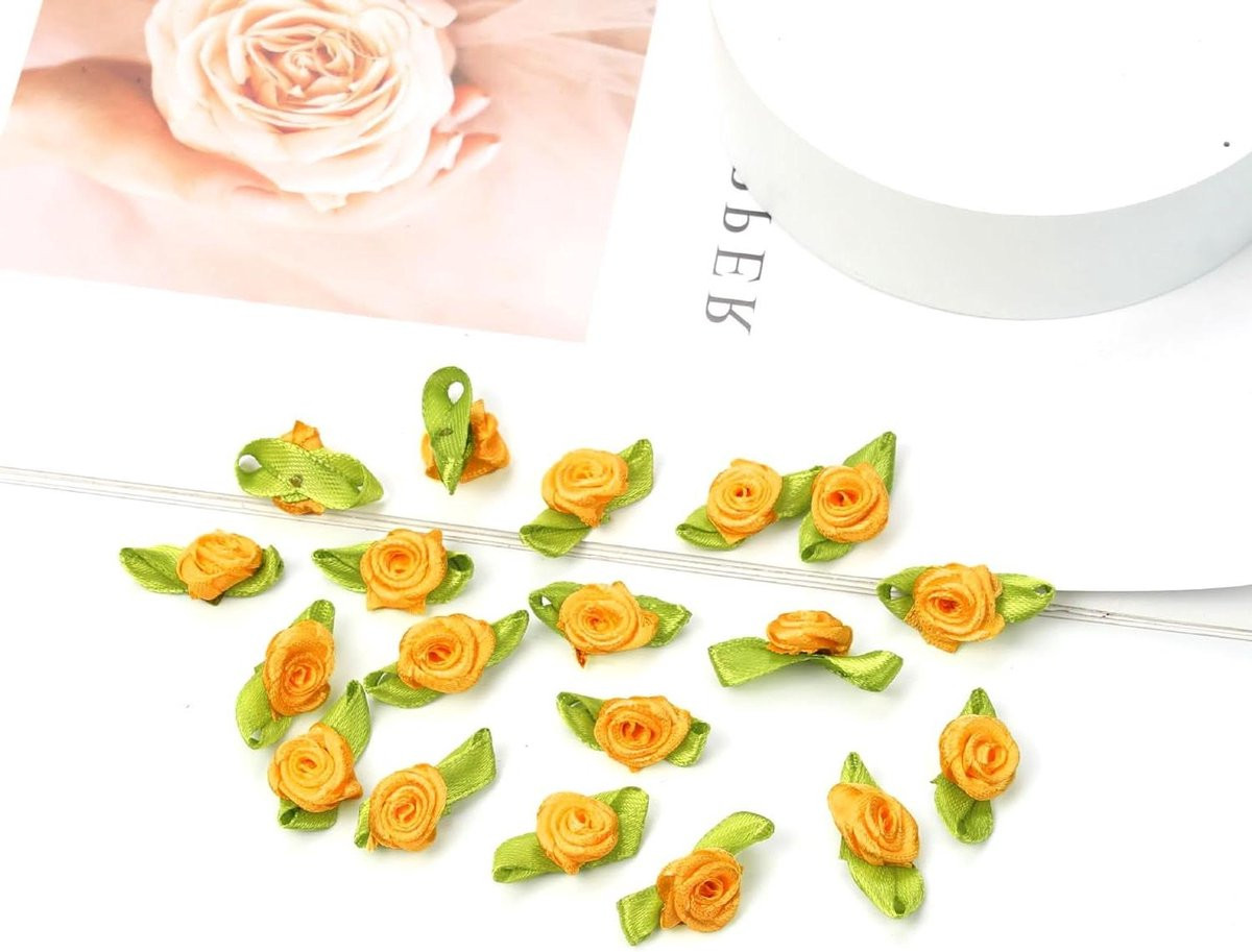 Oranje Mini Kunstbloemen Rozenkoppen van Satijn voor Decoratie Projecten - 3 cm