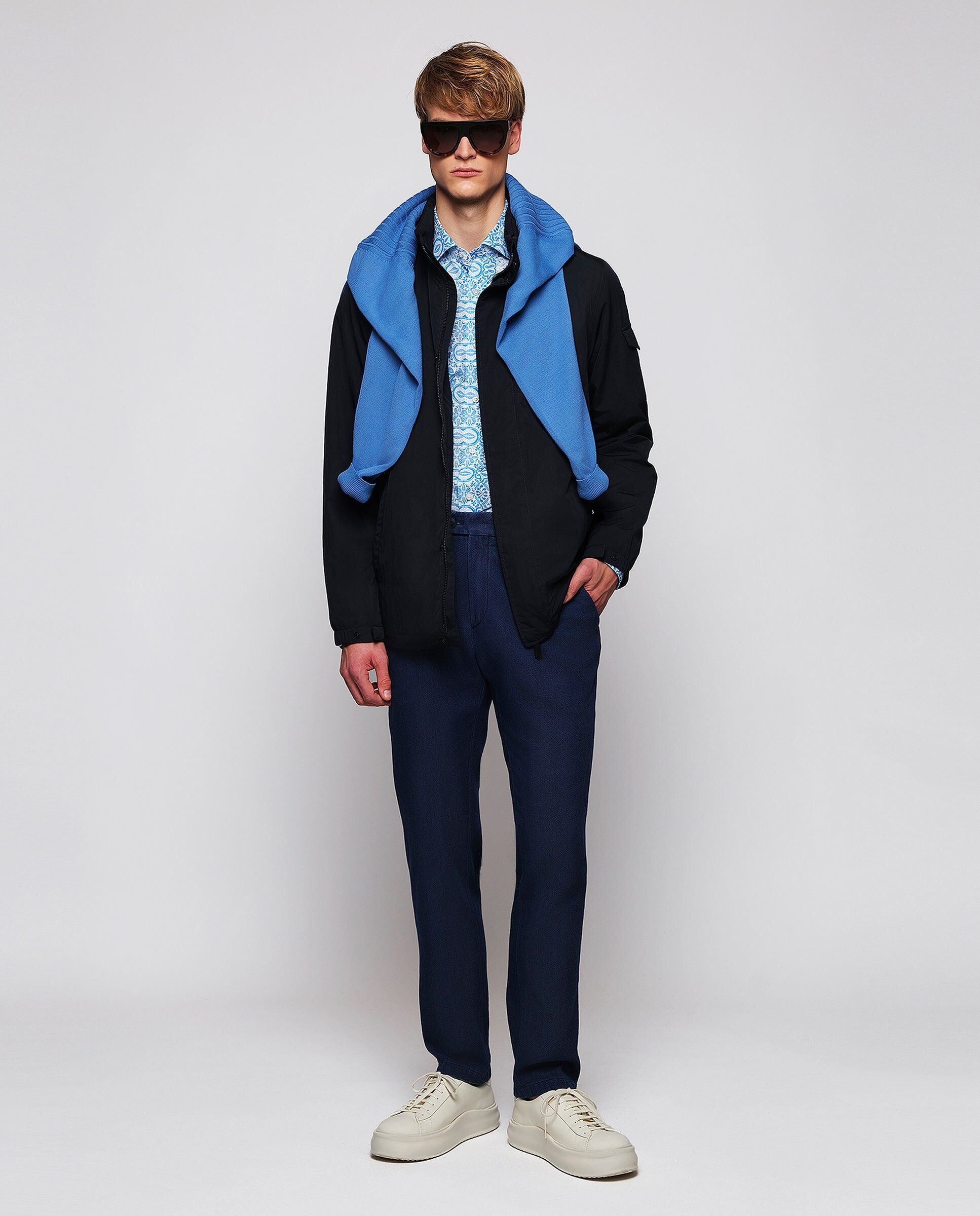 MIRTO Parka corta azul oscuro con capucha oculta-48 Hombre