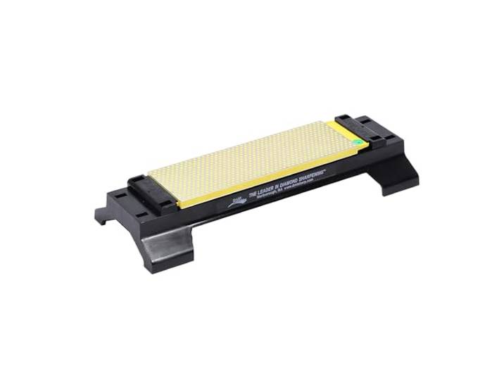 DMT DuoSharp® Diamant Schleifstein 8 mit Basis Grob/Extrafein Doppelseitiger Messerschärfer in Profiqualität 20cm Wetzstein für Messer und Werkzeuge Made in USA W8EC-WB