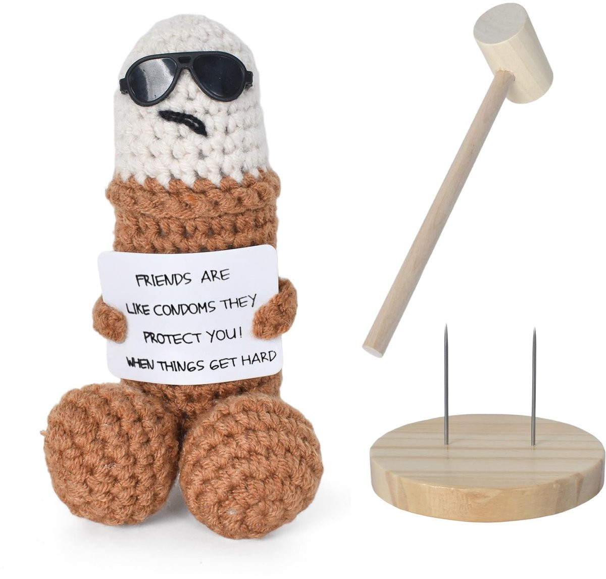 Handgemaakte gehaakte aardappel met positieve quote – Amigurumi decoratie met houten standvoet en mini-hamer