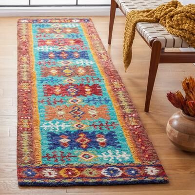 SAFAVIEH Handmade Aspen Minna Boho Tribal Wool Rug
