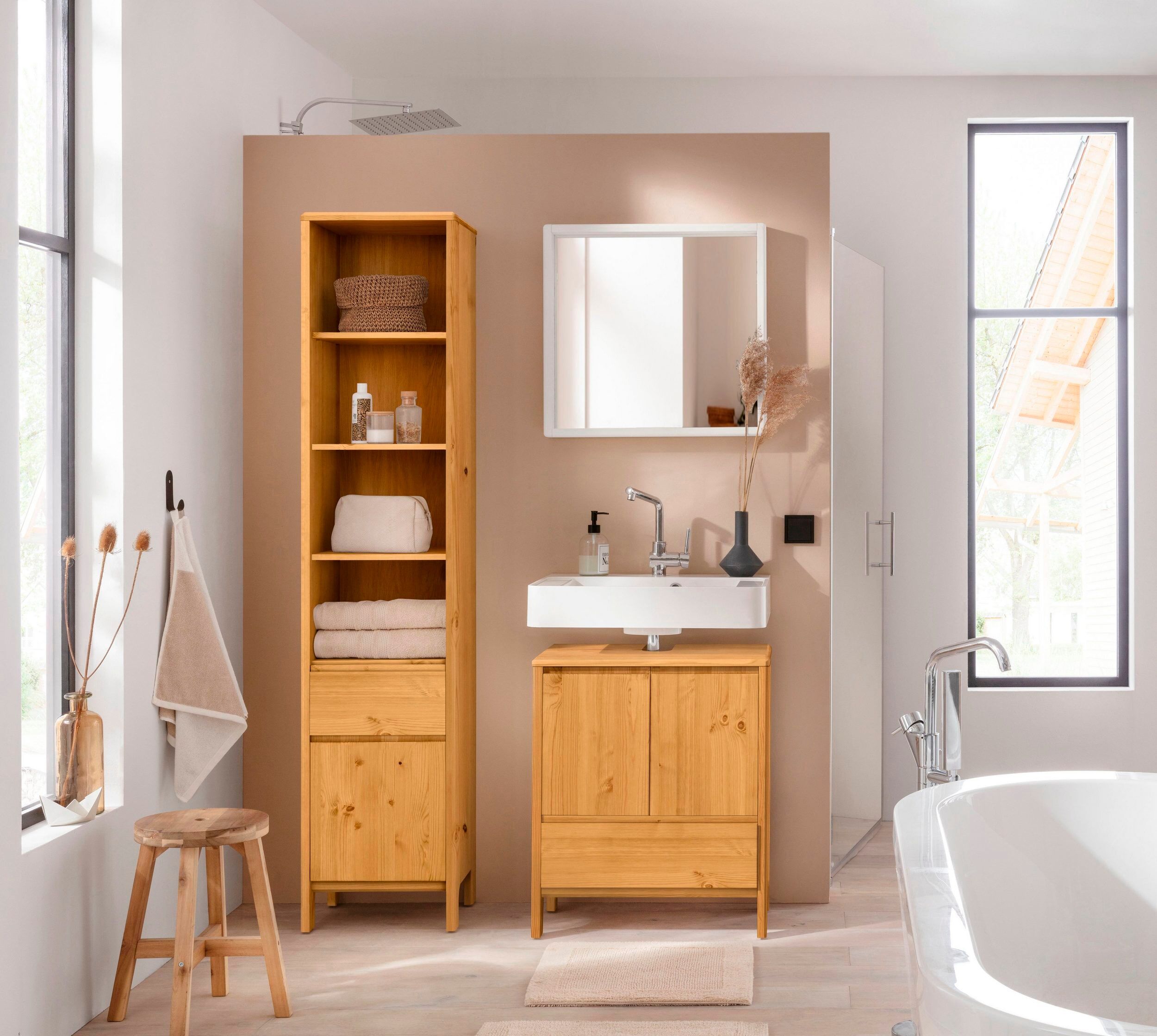 Hochschrank GOODPRODUCT "Jorrick", beige (natur), B:40cm H:193cm T:34,2cm, Massivholz, Schränke, Hochschrank, Breite 40 cm, Massivholz Kiefer mit Bio Öl/Wachs behandelt natur B/H/T: 40cm x 193cm x 34,2cm, Schubladen: 1 Stk. Türen: 1 Stk., Komplettausführu