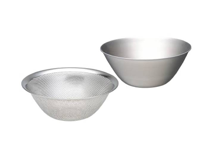 Sori Yanagi Salatschüssel & Sieb (19 cm, Edelstahl, 0.5 Liter, Japanisch, Silber)