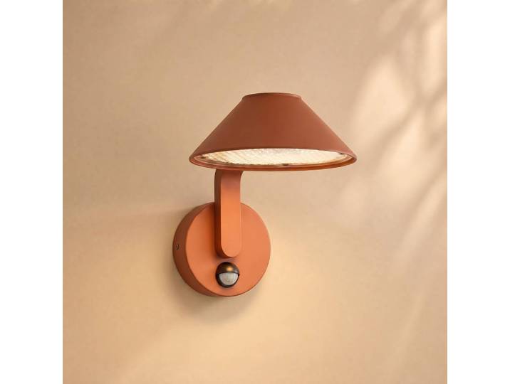 Lindby LED-Außenwandlampe Capelo, tonfarben, Ø 20 cm, Sensor Capelo, terracotta, Aluminium, Modern, Wandleuchte außen