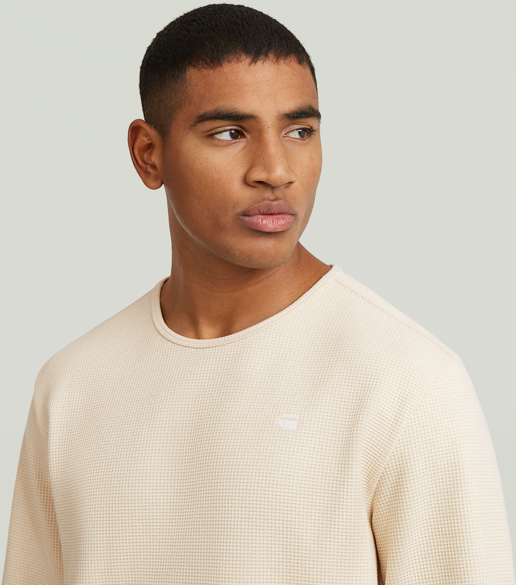 Longsleeve G-STAR "Structured Tweeter", Herren, Gr. L, beige (weißbait), Jersey, Obermaterial: 64% Polyester, 34% Baumwolle, 2% Elasthan, unifarben, regular fit hüftbedeckend, Rundhals, angesetztes Bündchen, Shirts Longsleeve, in Waffel-Struktur, mit Logo