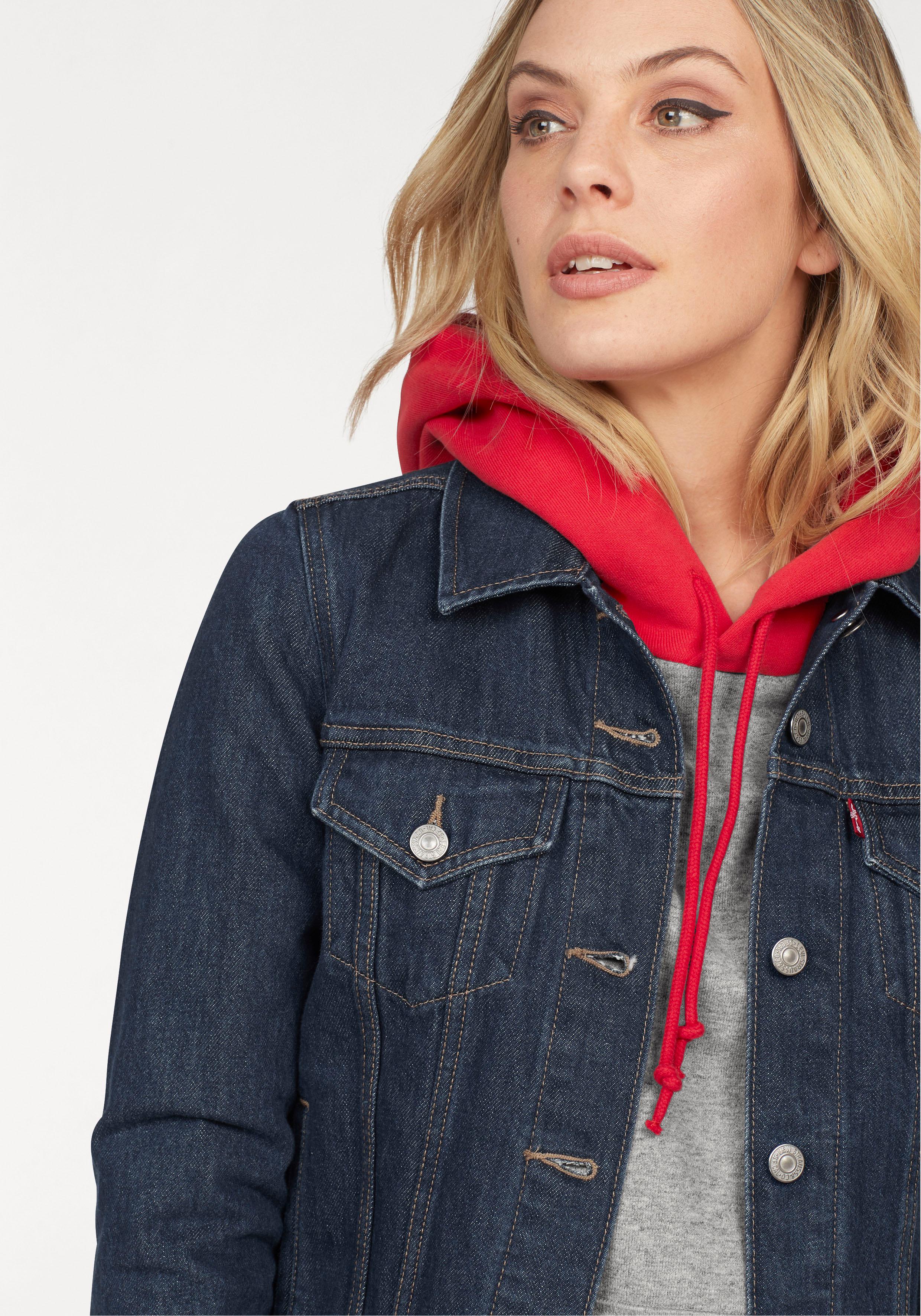 Jeansjacke LEVI'S "ORIGINAL TRUCKER", Damen, Gr. S (34), blau (dunkelblau, washed), Web, Obermaterial: 100% Baumwolle, Abriebeffekte, figurbetont kurz, 1-Knopf-Manschette mit Schlitz, Jacken Jeansjacke, FRESH COLLECTION dunkelblau, washed S (34)