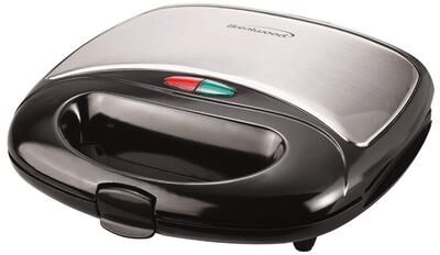 Brentwood Locking Lid Indicator Light Quick Heat-Up Waffle Maker in Silver