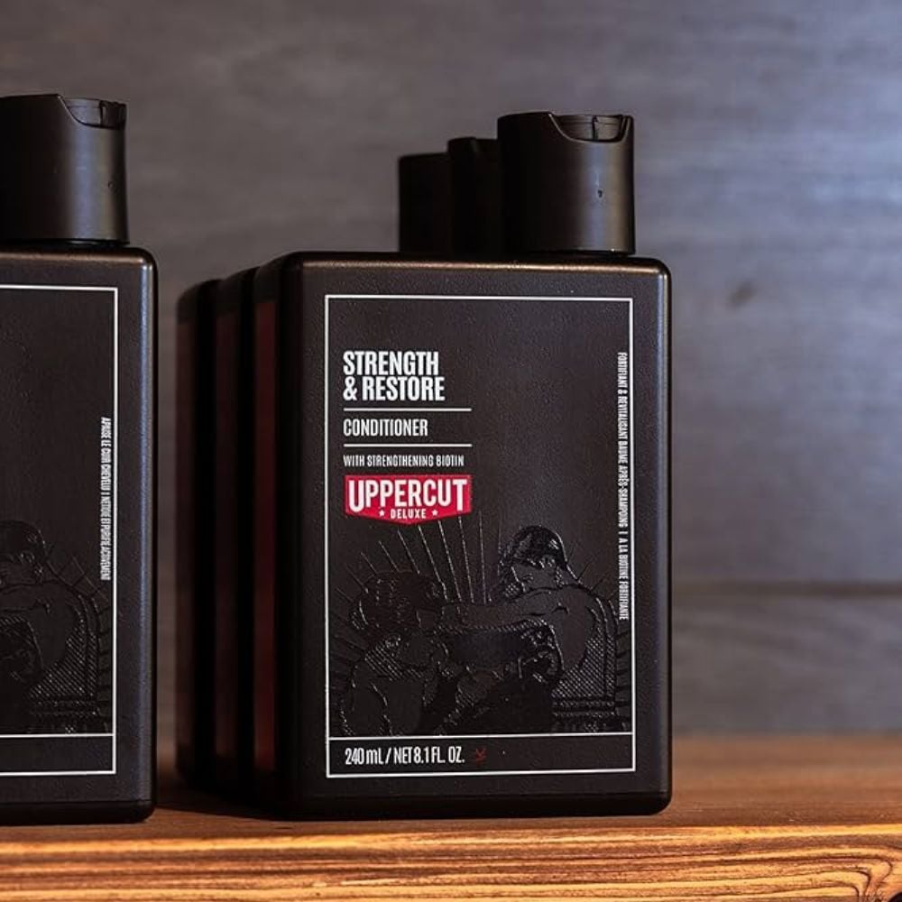Uppercut Deluxe Acondicionador de lujo Strength and Restore 240mL