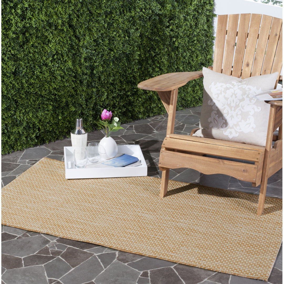 House of Hampton Tommy Hooked Cream Indoor/Outdoor Rug Cream/Natural Rectangle 122 x 170 cm