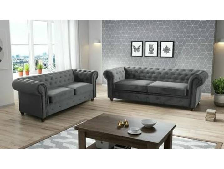 Easy4You Chesterfield Grau Plüsch Velvet Set 3-Sitzer + 2-Sitzer Sofa Sofas für Wohnzimmer Sofagarnituren mit Holzfüße Set Sofas & Couches