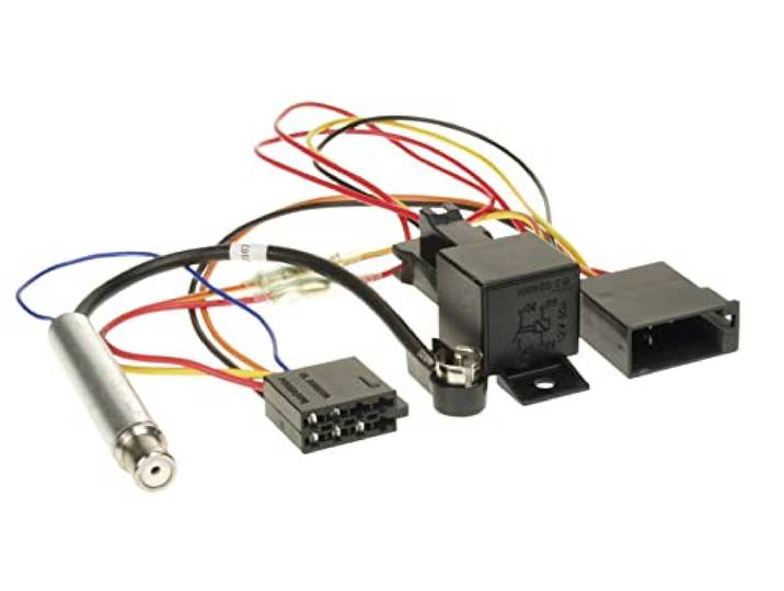 ACV 1321-47 radio-aansluitkabel voor VW/Audi/Seat/Skoda (ISO, fantoomvoeding)