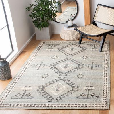 SAFAVIEH Flatweave Kilim Manorama Jute Rug