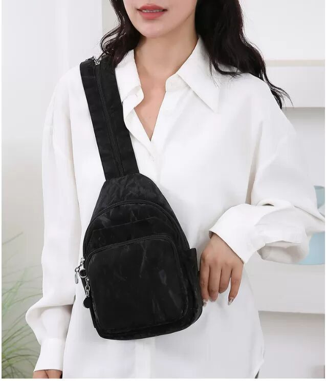INF Stylischer Damen Oxford Stoff Kleiner Rucksack Diebstahlsicheres Design Schwarz