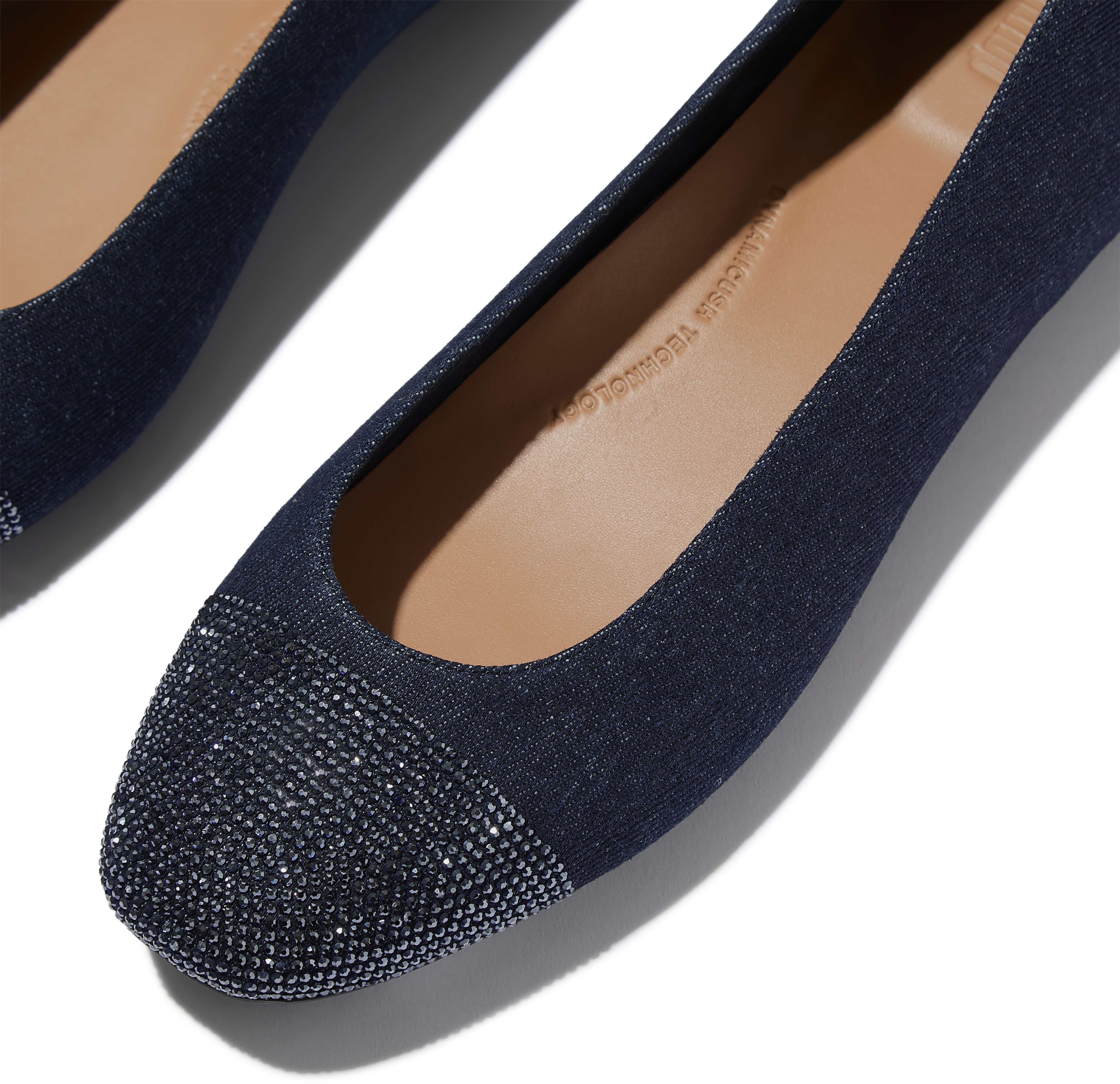 Ballerina FITFLOP "DELICATO CRYSTAL CAP-TOE DENIM BALLET FLATS", Damen, Gr. 37, Textil, blau (dunkelblau), Schuhe Ballerina, Schlupfschuh, Businessschuh mit funkelnden Strasssteinchen besetzt