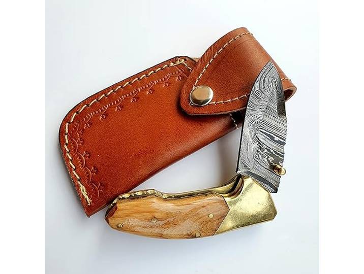 CRAFTOMATIK Damast Stahl Taschenmesser Klappmesser Walnußholz, Messing Griff Handgefertigt Outdoor Damastmesser Camping Messer FK06