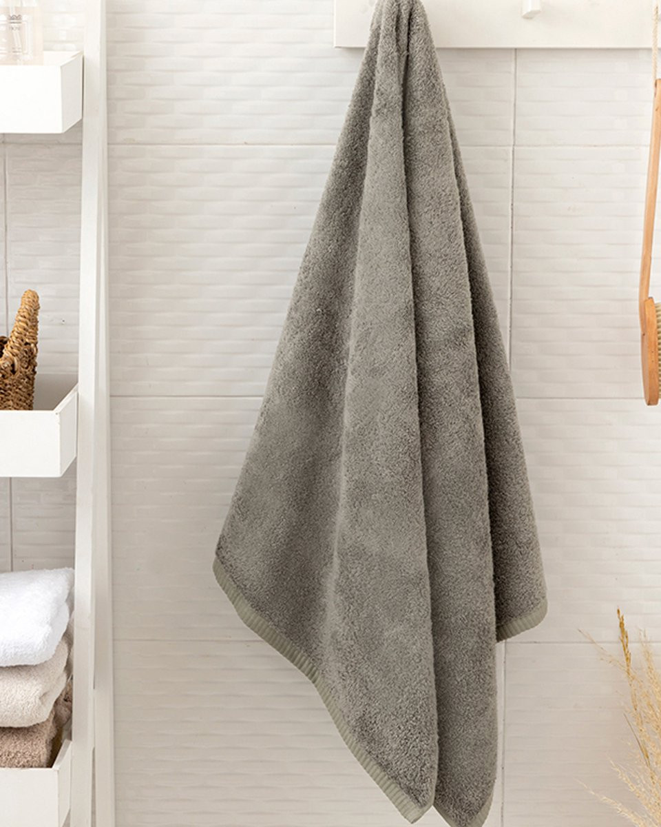 English Home Badhanddoek Grijs 70 x 140 cm