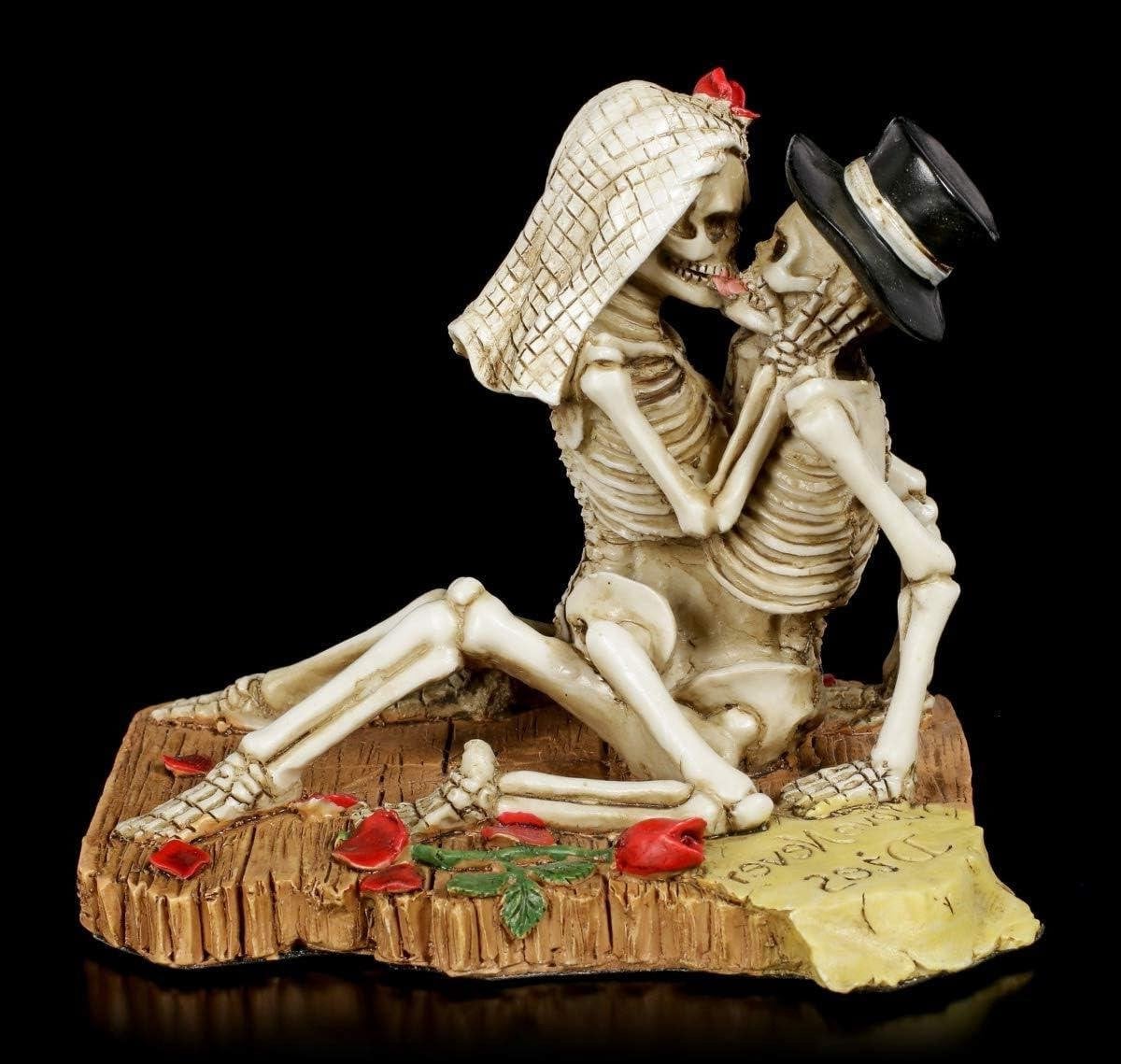 Handbeschilderd Gothic Bruidspaar Skelet Figuur voor Bruiloft Decoratie, Meerkleurig, Hoogte: 9 cm