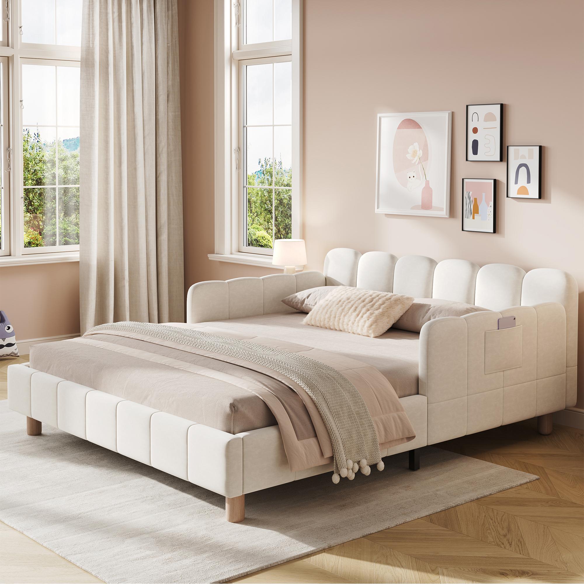 STILVORA Kinderbett 140 x 200cm mit Matratze, Polsterbett mit und gepolstertes Doppelbett mit Kopfteil und Rausfallschutz, Bettbeine aus Massivholz, Samt, beige