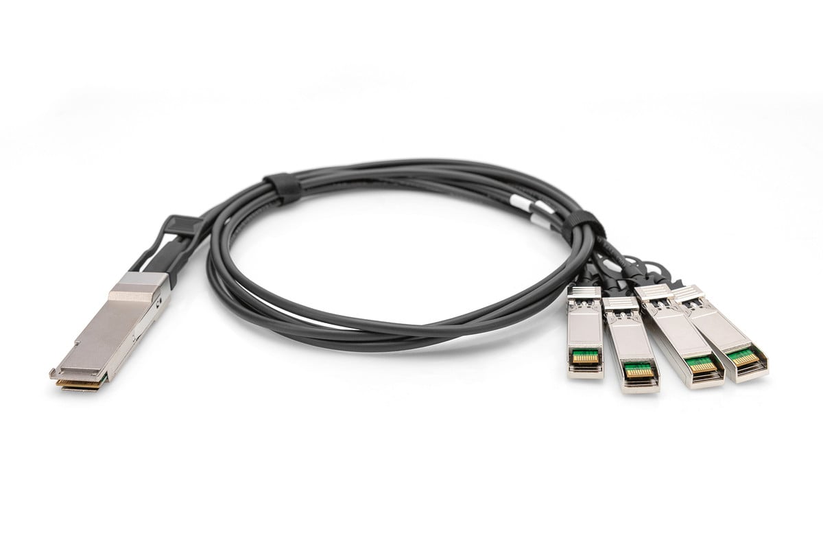 Digitus DN-81321 QSFP+ naar 4x SFP+ 40G DAC kabel, 1.0m, zwart