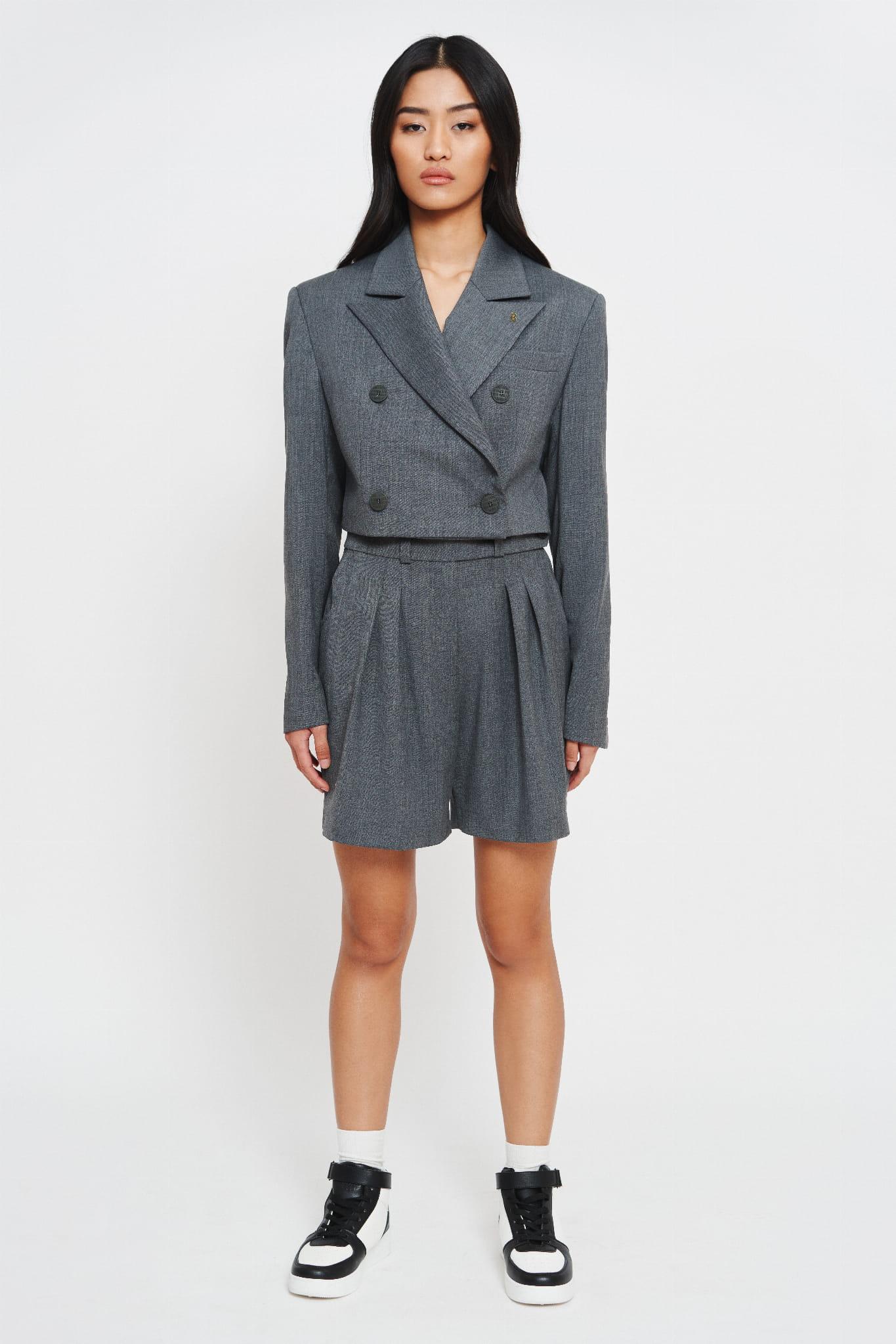 BENU Damen Kurze Dunkelgraue Hose