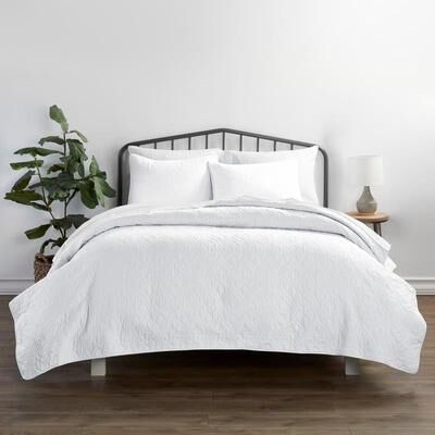 Soft Essentials Premium Ultra Soft Damask Pattern Quilted Coverlet Set