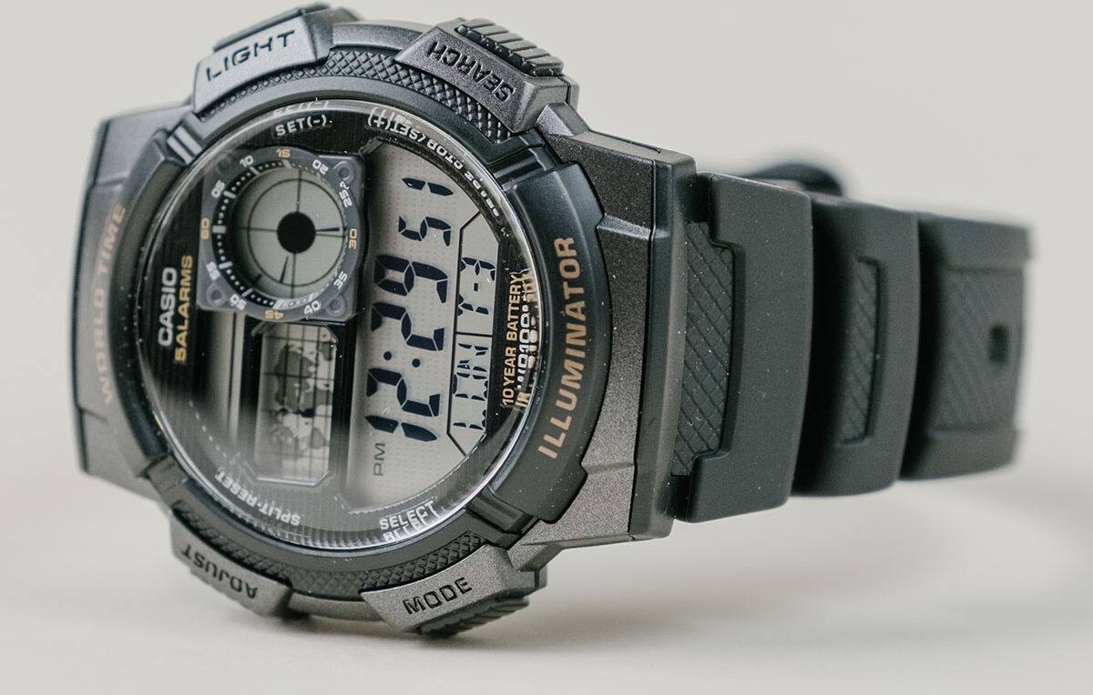Casio AE-1000W-1AVEF