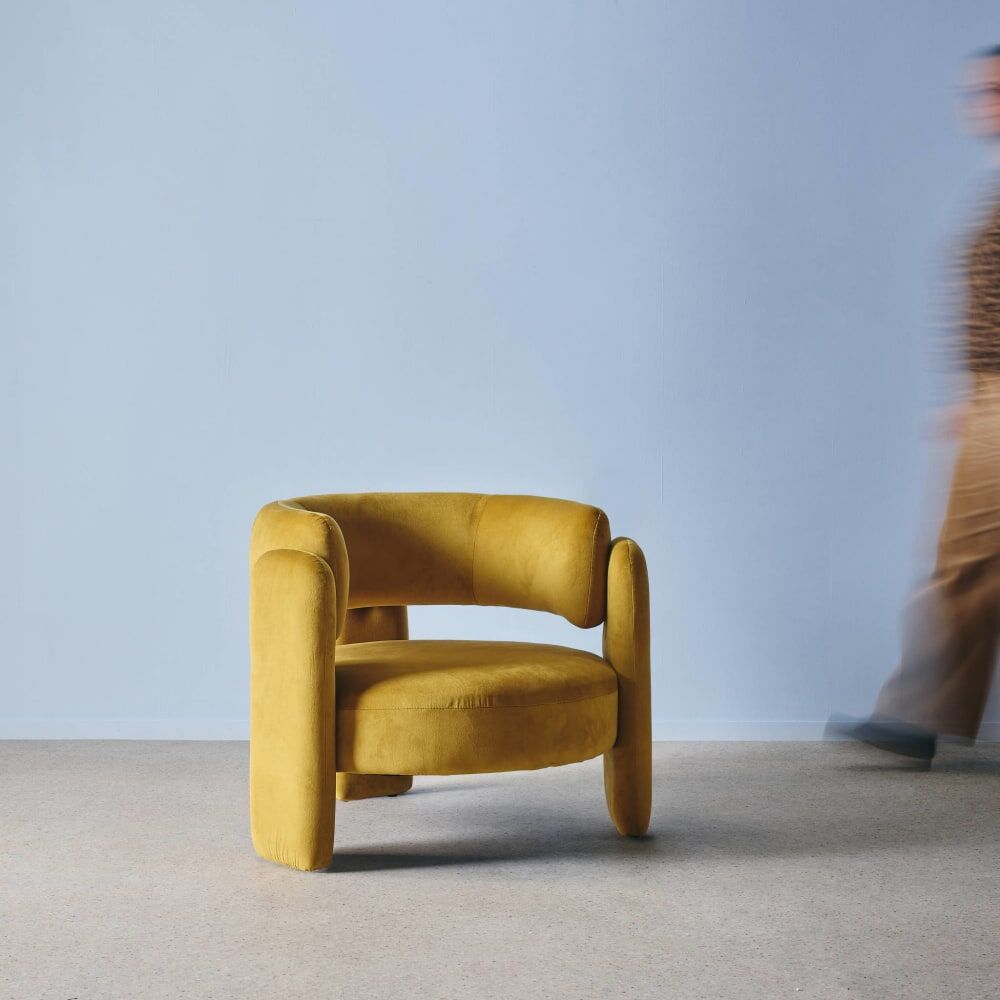 sweeek Sillón trípode en terciopelo, mostaza
