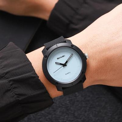 United Unisex Couple Watch Waterproof Quartz Watch Minimalist Casual Wristwatch black Case Blue Dial