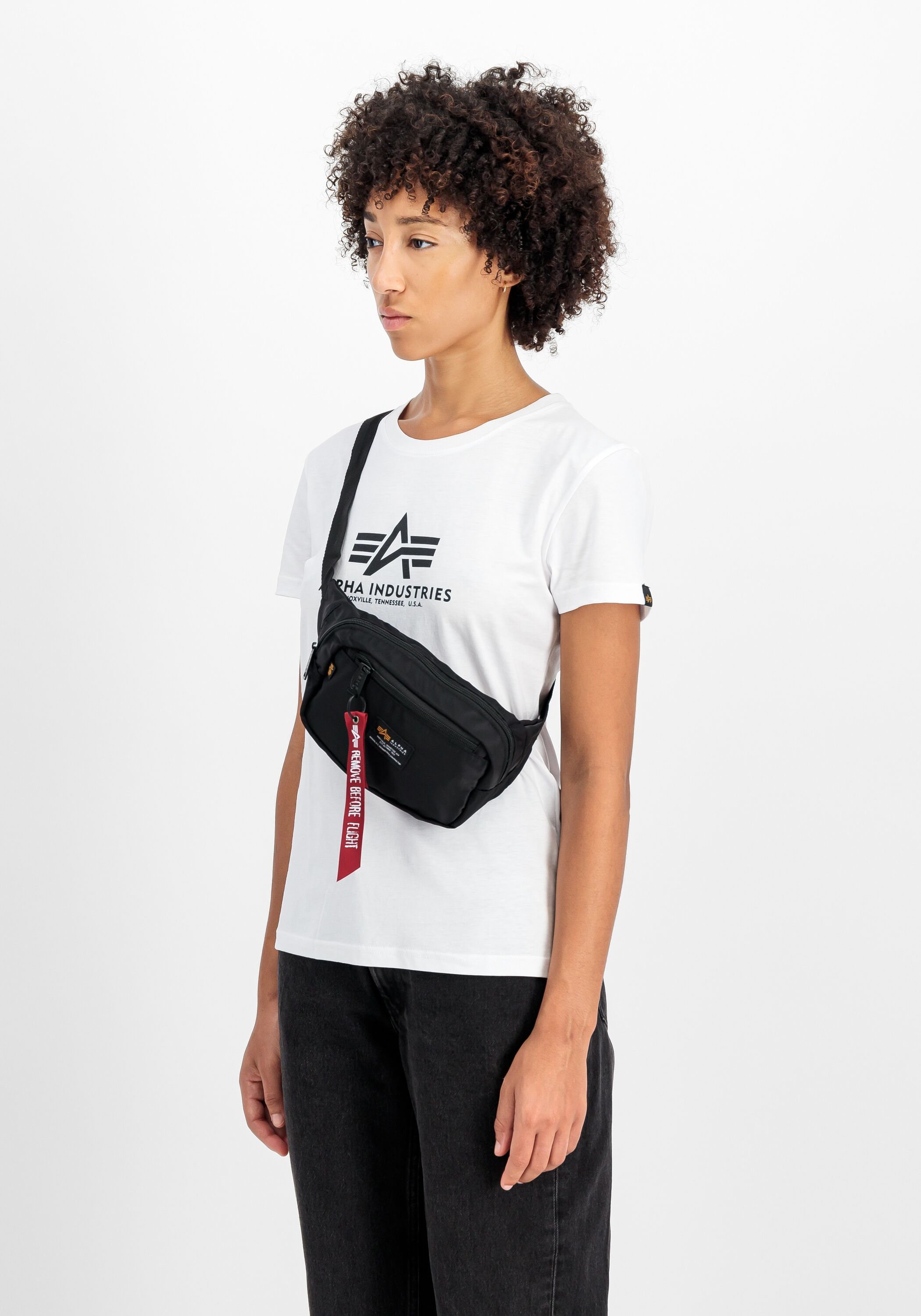 Gürteltasche ALPHA INDUSTRIES "Crew Waist Bag", Damen, schwarz, Shell: 100% Nylon. Lining: 100% Nylon, Taschen Gürteltasche schwarz Einheitsgröße