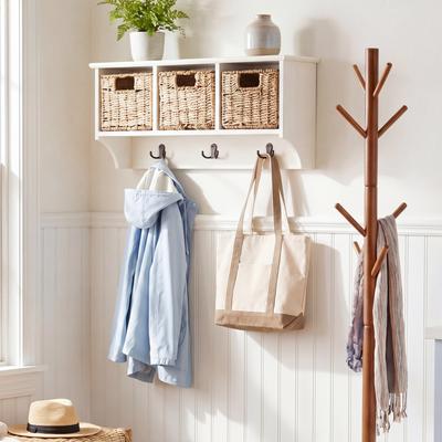 "SAFAVIEH Finley 11.75-Inch Hanging Wood Wall Rack, White - 28"" x 7.8"" x 12"""
