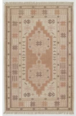 Momeni Bristol Hand Woven Wool and Cotton Medallion Area Rug