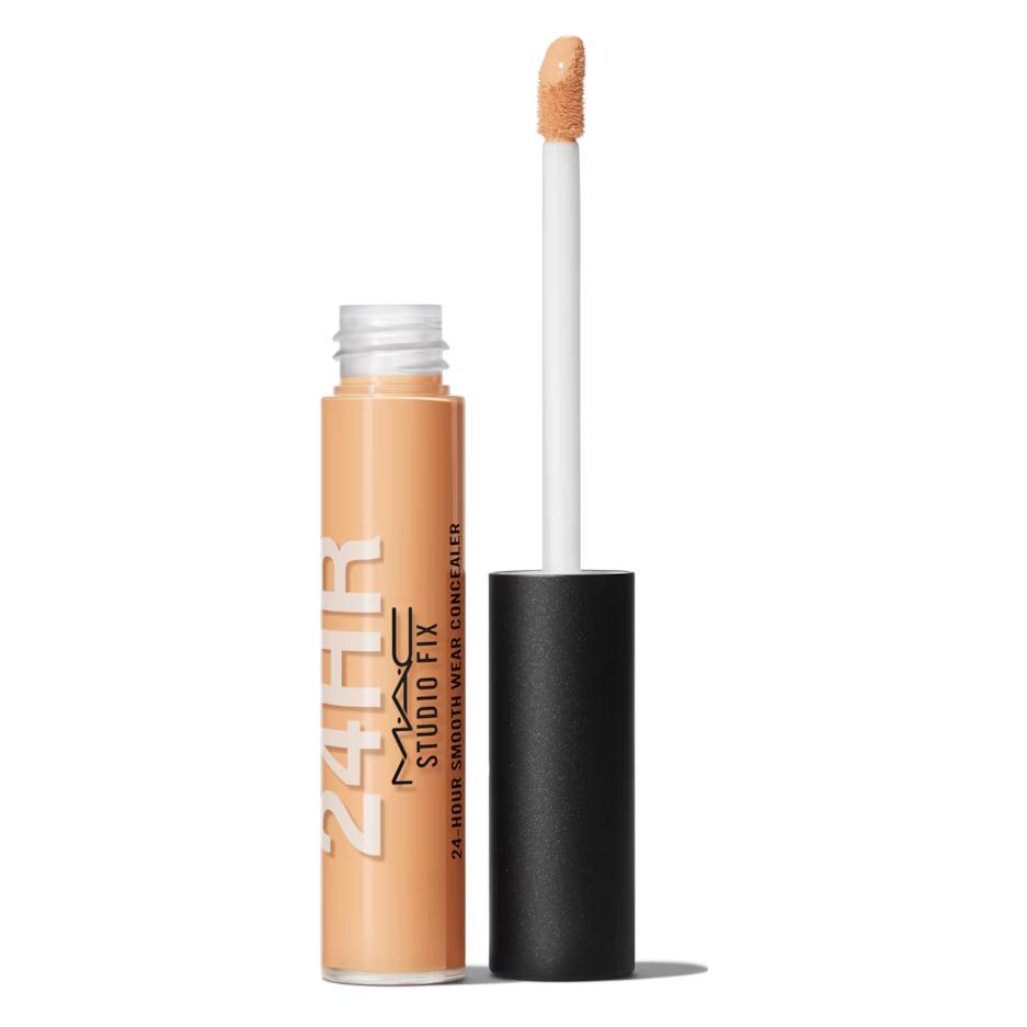 MAC Cosmetics Studio Fix 24-Hour Smooth Wear Concealer (NC40) (SF4X190000)