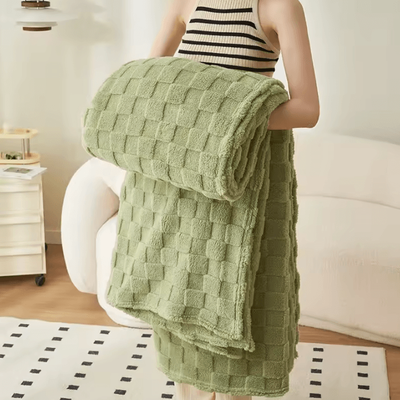 Inspire Curations Thickened Green Lamb Fleece Winter Throw Blanket green 150x200cm