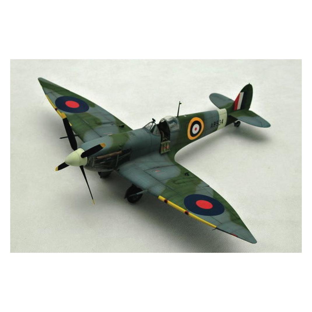 Trumpeter Supermarine Spitfire Mk. VI (02413)